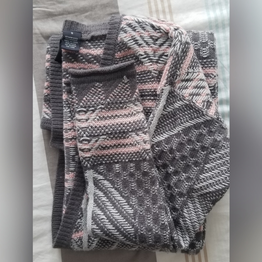 Gray Cardigan Long Sleeves